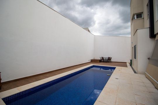 Área externa de casa de condomínio para alugar com 5 quartos, 470m² em Vossoroca, Votorantim