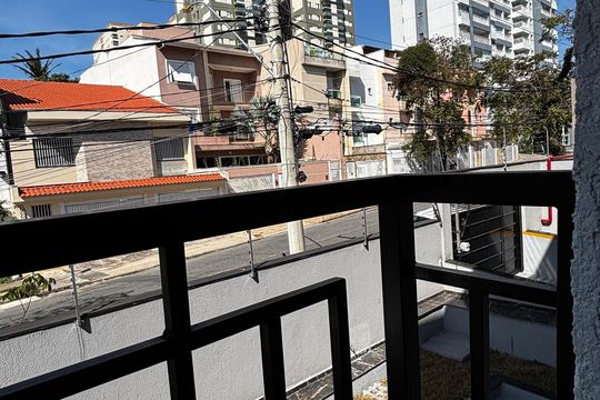 Quarto 1 Varanda de apartamento para alugar com 2 quartos, 49m² em Vila Eldizia, Santo André