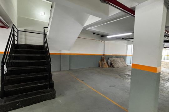Garagem de apartamento para alugar com 2 quartos, 48m² em Vila Eldizia, Santo André