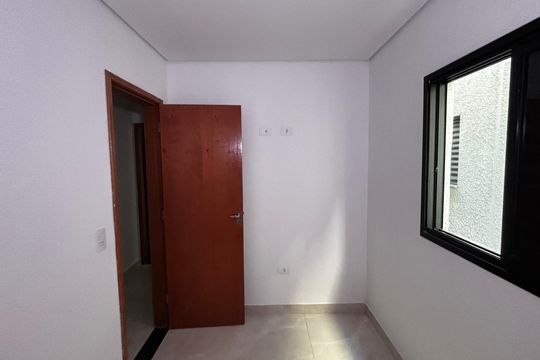 Quarto 2 de apartamento para alugar com 2 quartos, 48m² em Vila Eldizia, Santo André
