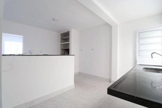 Cozinha de casa à venda com 3 quartos, 110m² em Vila Romana, São Paulo