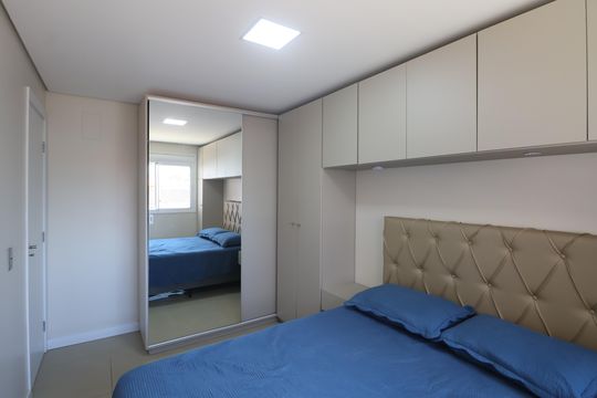 Quarto 1 de apartamento à venda com 2 quartos, 54m² em Fátima, Canoas