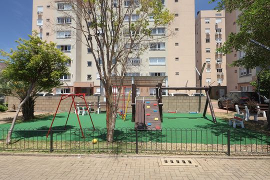 Área comum - Playground de apartamento à venda com 2 quartos, 54m² em Fátima, Canoas
