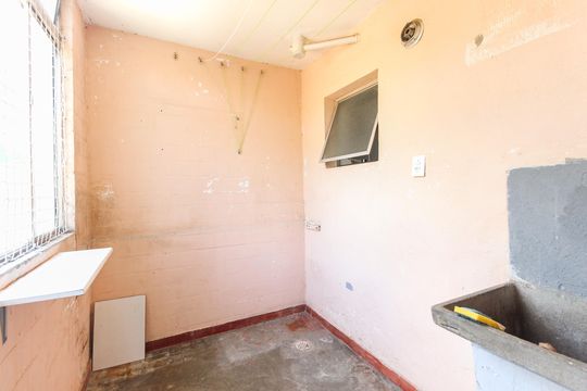 Área de Serviço de apartamento à venda com 2 quartos, 60m² em Jardim Bonifacio, São Paulo