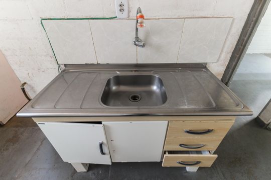 Cozinha de apartamento à venda com 2 quartos, 60m² em Jardim Bonifacio, São Paulo