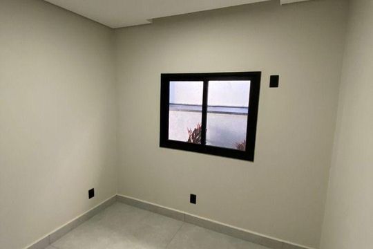 Casa à venda com 3 quartos, 140m² em Jardim Yeda, Campinas