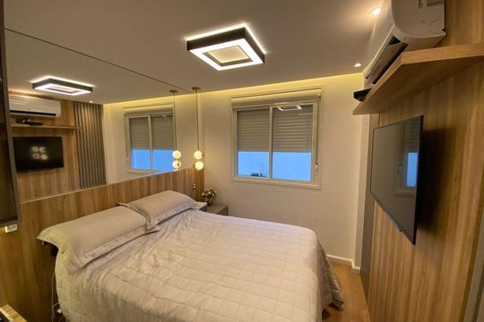 Apartamento à venda com 2 quartos, 83m² em Taquaral, Campinas