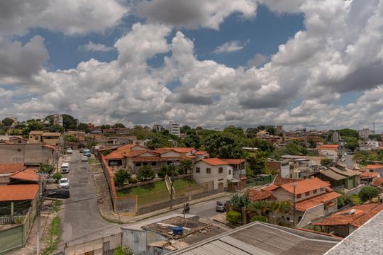 Cobertura - Vista de apartamento à venda com 2 quartos, 100m² em Serrano, Belo Horizonte