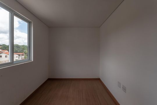Quarto 1 de apartamento à venda com 2 quartos, 100m² em Serrano, Belo Horizonte