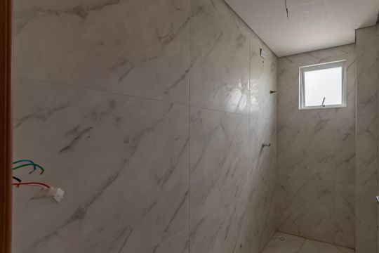 Banheiro Social de apartamento à venda com 2 quartos, 100m² em Serrano, Belo Horizonte