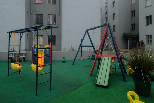 Área comum - Playground de apartamento à venda com 2 quartos, 38m² em Jardim Dona Leopoldina, Porto Alegre