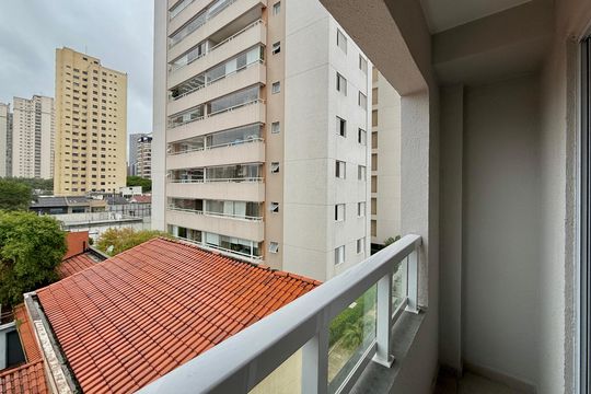 Sacada  de kitnet/studio à venda com 0 quarto, 24m² em Brooklin Paulista, São Paulo
