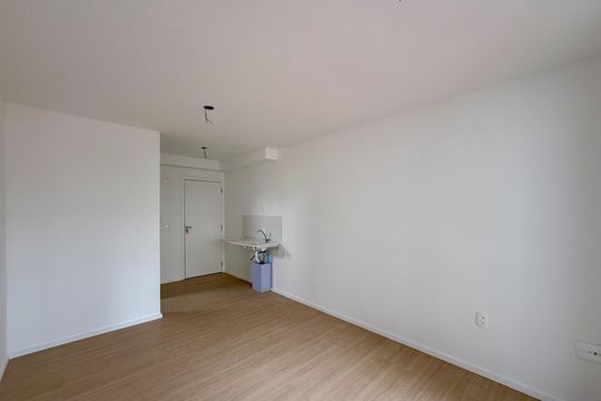 Quarto de kitnet/studio à venda com 0 quarto, 24m² em Brooklin Paulista, São Paulo