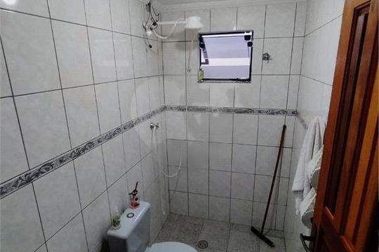 Casa à venda com 3 quartos, 210m² em Parque Novo Oratório, Santo André