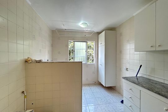 Apartamento à venda com 2 quartos, 55m² em Vila Iório, São Paulo
