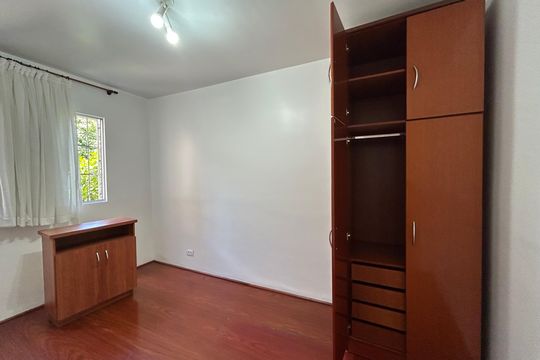 Apartamento à venda com 2 quartos, 55m² em Vila Iório, São Paulo