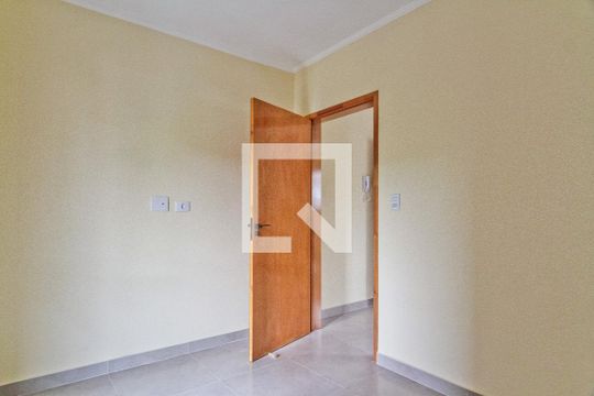 Quarto 1 de apartamento para alugar com 2 quartos, 65m² em Vila Mangalot, São Paulo