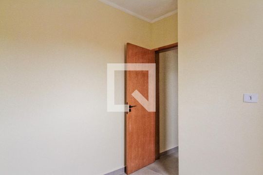 Quarto 2 de apartamento para alugar com 2 quartos, 65m² em Vila Mangalot, São Paulo