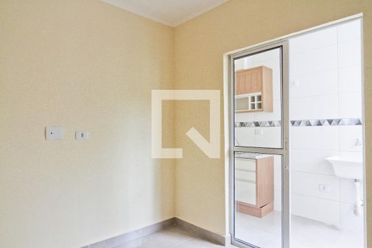 Apartamento para alugar com 2 quartos, 65m² em Vila Mangalot, São Paulo