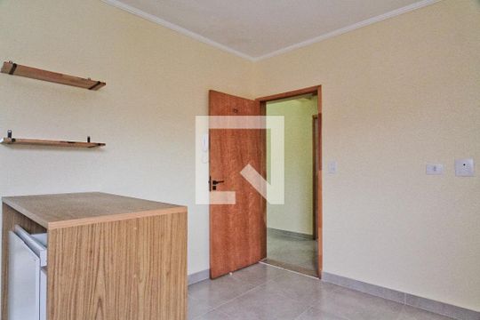 Apartamento para alugar com 2 quartos, 65m² em Vila Mangalot, São Paulo