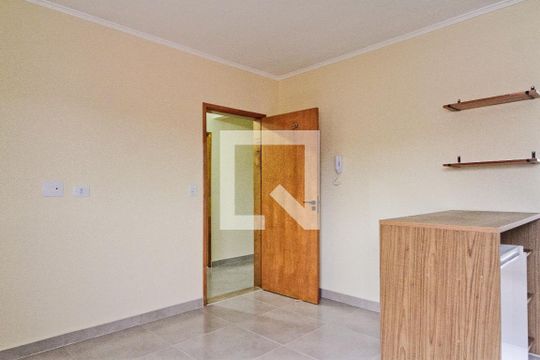 Apartamento para alugar com 2 quartos, 65m² em Vila Mangalot, São Paulo
