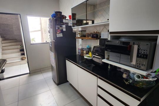 Casa à venda com 4 quartos, 170m² em Palmeiras, Belo Horizonte