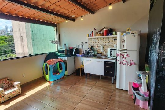 Casa à venda com 4 quartos, 170m² em Palmeiras, Belo Horizonte