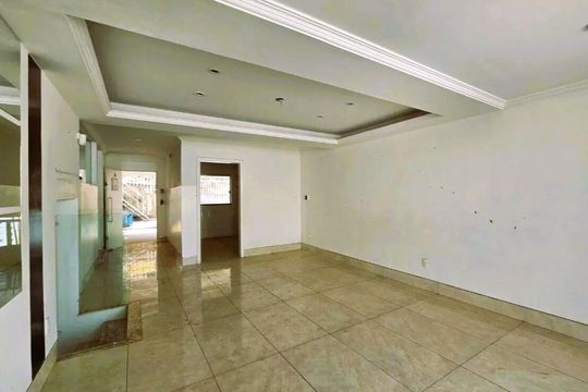 Casa para alugar com 4 quartos, 408m² em Buritis, Belo Horizonte