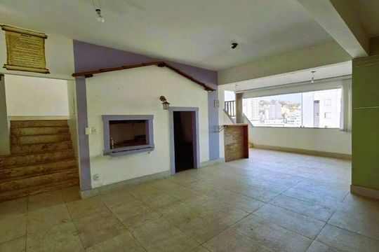 Casa para alugar com 4 quartos, 408m² em Buritis, Belo Horizonte