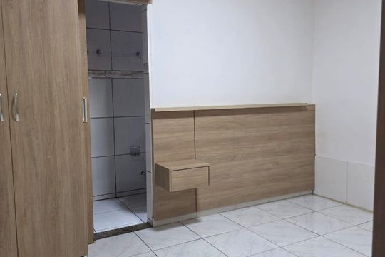 Casa para alugar com 3 quartos, 100m² em Residencial Solar Bougainville, Goiânia