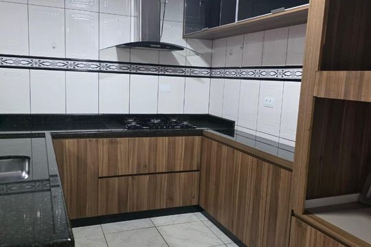 Casa para alugar com 3 quartos, 100m² em Residencial Solar Bougainville, Goiânia