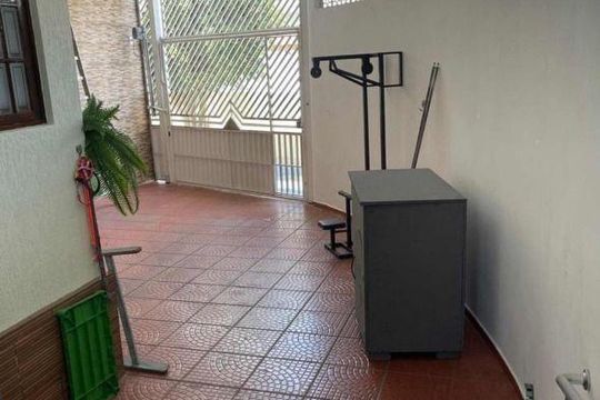 Casa à venda com 4 quartos, 215m² em Jardim Milena, Santo André