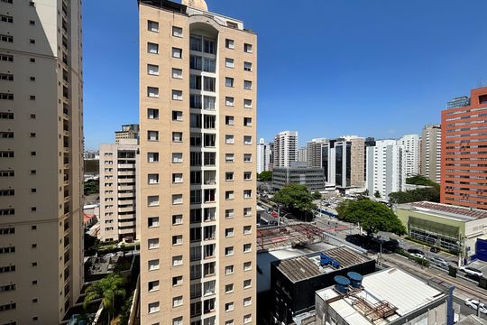 Vista de apartamento à venda com 1 quarto, 42m² em Indianópolis, São Paulo