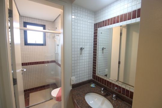Banheiro de apartamento para alugar com 1 quarto, 34m² em Santana, São Paulo
