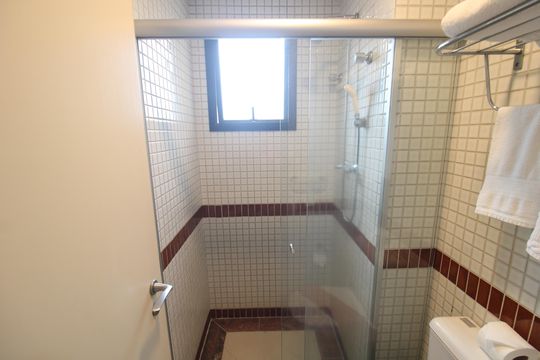 Banheiro de apartamento para alugar com 1 quarto, 34m² em Santana, São Paulo