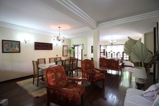 Sala 1 de casa de condomínio à venda com 4 quartos, 350m² em Jacarepaguá, Rio de Janeiro