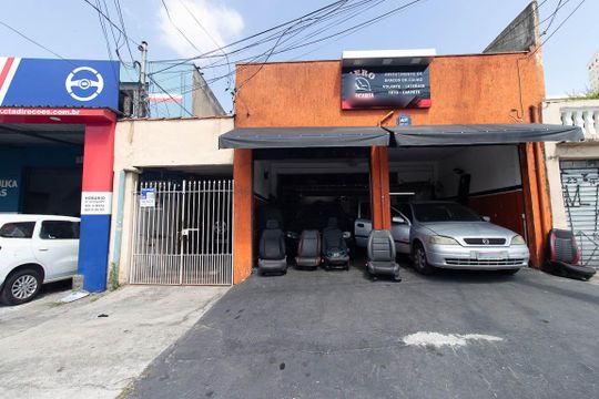 Fachada de casa à venda com 5 quartos, 377m² em Jardim Japao, São Paulo