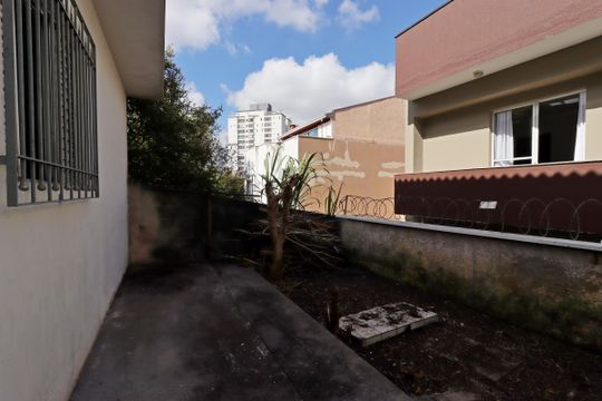 Quintal de casa para alugar com 1 quarto, 55m² em Vila Humaita, Santo André