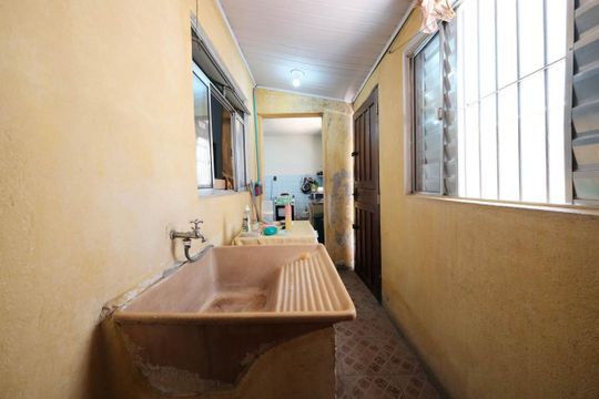 Cozinha e Área de Serviço de casa à venda com 2 quartos, 104m² em Parque Boturussu, São Paulo