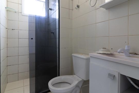 Banheiro de apartamento para alugar com 2 quartos, 52m² em Jardim Matarazzo, São Paulo