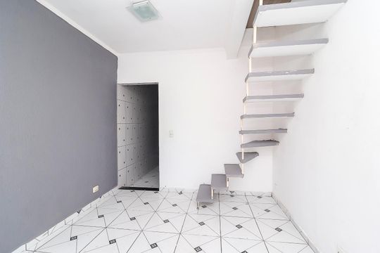 Casa para alugar com 5 quartos, 119m² em Cidade Líder, São Paulo