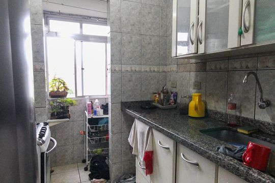 Cozinha de apartamento à venda com 2 quartos, 62m² em Vila Jacuí, São Paulo