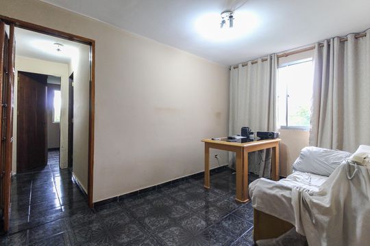 Apartamento à venda com 2 quartos, 62m² em Vila Jacuí, São Paulo