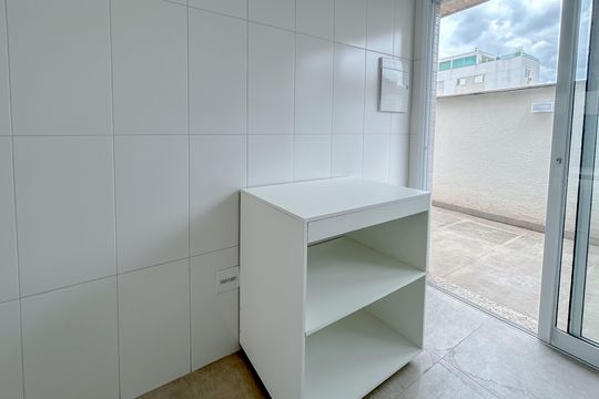 Apartamento à venda com 2 quartos, 116m² em Castelo, Belo Horizonte
