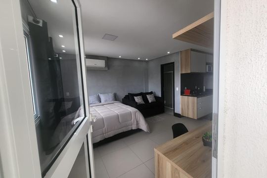 Quarto/Sala de kitnet/studio à venda com 1 quarto, 30m² em Centro Histórico de São Paulo, São Paulo