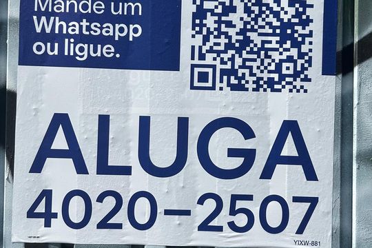 Placa  de kitnet/studio para alugar com 1 quarto, 26m² em Brooklin, São Paulo