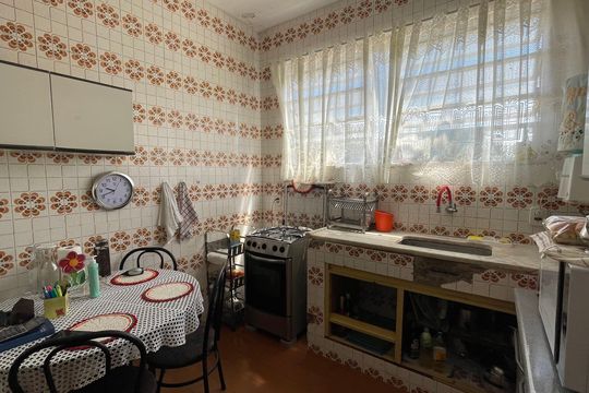 Cozinha de apartamento à venda com 2 quartos, 70m² em Freguesia (ilha do Governador), Rio de Janeiro