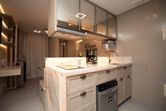 Cozinha de kitnet/studio para alugar com 1 quarto, 35m² em Asa Norte, Brasília