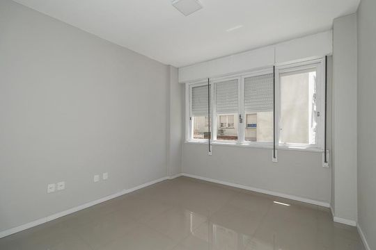 Quarto Suíte de apartamento à venda com 3 quartos, 150m² em Bom Fim, Porto Alegre