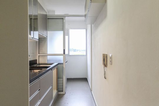 Cozinha de apartamento para alugar com 2 quartos, 45m² em Colônia (zona Leste), São Paulo